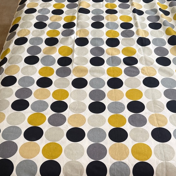 Decorator Fabric 4.5 yards - Picture 1 of 4